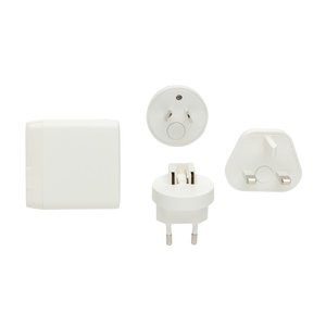 XD Collection P821.02 - TravelCharge Pro RCS rplastisk rejseoplader med USB-C