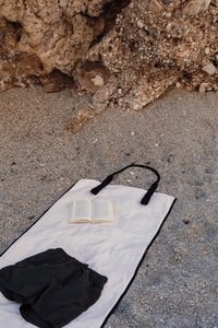 Vinga V45910 - VINGA Volonne AWARE™ strandmåtte i genanvendt kanvas