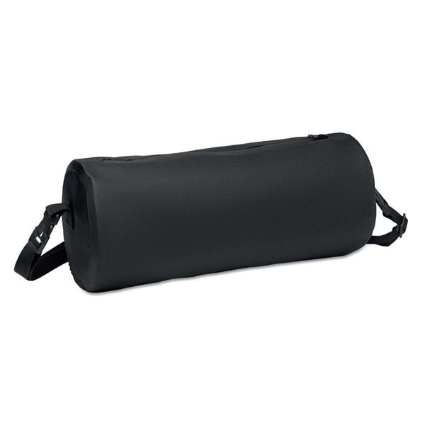 BRENNA TUBE Sports bag in 300D RPET - GiftRetail MO2758